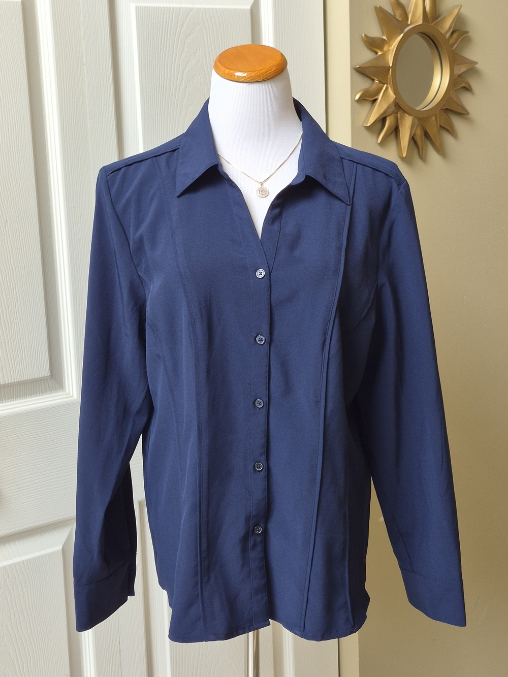 Roz & Ali Navy Long-Sleeve Button-Down Shirt